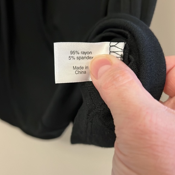 Lane Bryant pleated v-neck blouse size 22/24 - Picture 5 of 6